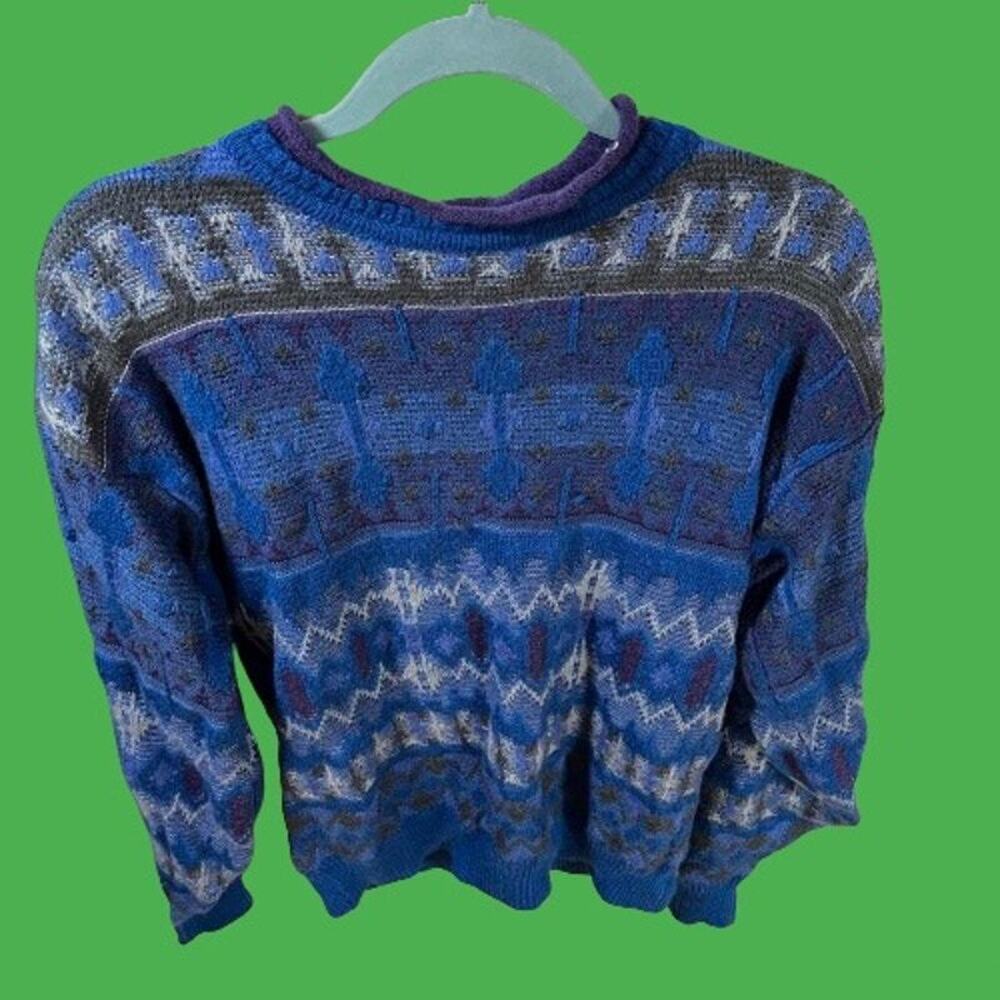 Vintage Patterned Sweater Amazing Piece for This Fall or Winter